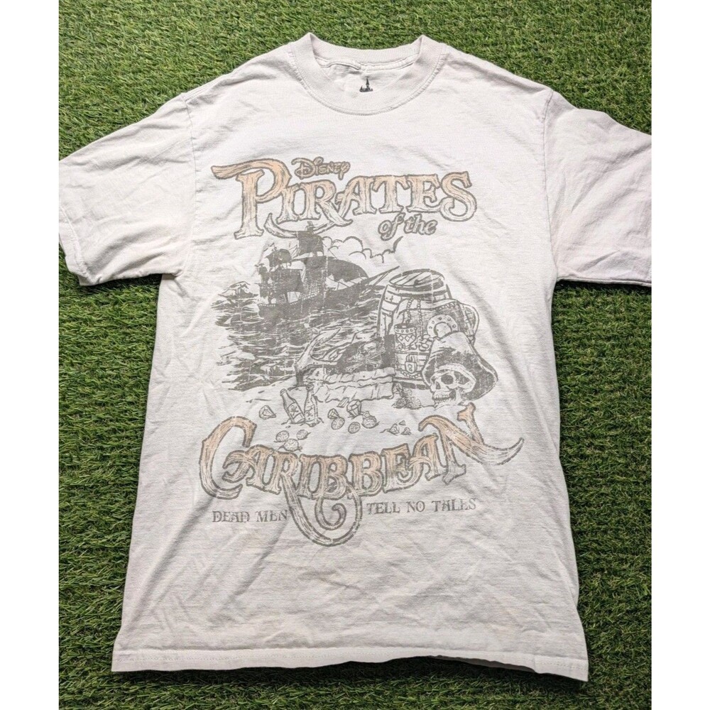Disney Parks Pirates of the Caribbean Gray Graphic T-Shirt Medium Jack Sparrow